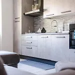 Grey Olmo Lejlighed *